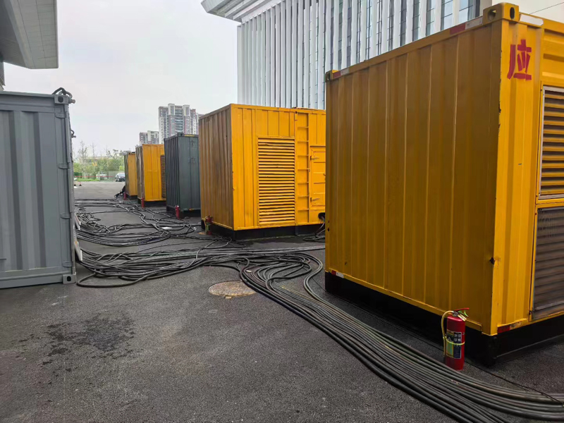 宋洛乡不同季节柴油发电机组保养有哪些注意事项？